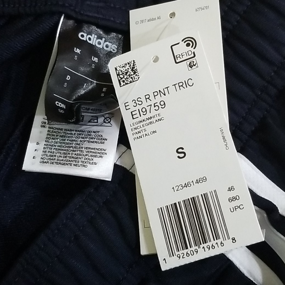 Adidas track pant brand new - Picture 3 of 3